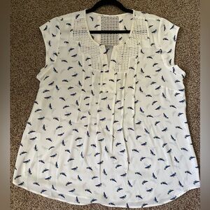 Daniel Rainn cap sleeve bird-print blouse